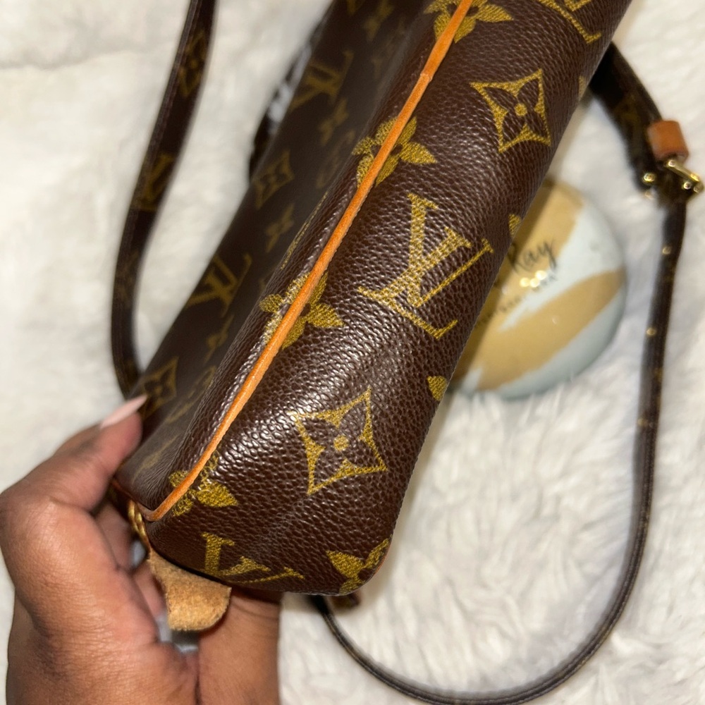Louis Vuitton Monogram Marly Bando - Picture 14 of 16